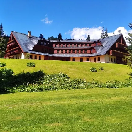 아파트호텔 Esplanade Špindlerŭv Mlýn