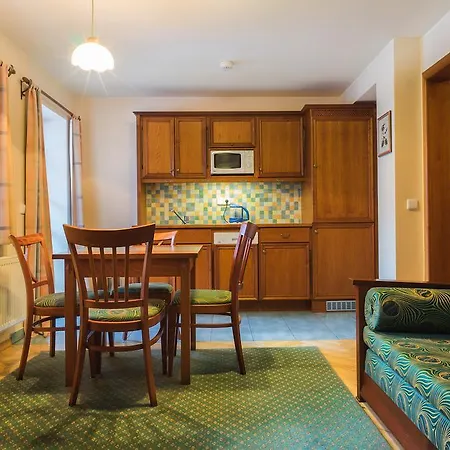 Pod Plání Apart-hotel 3*